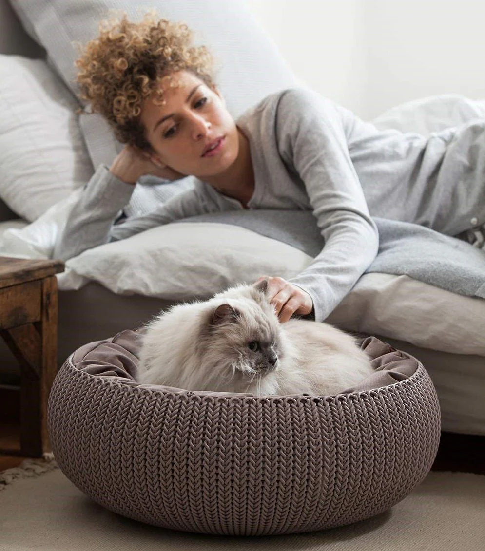 Curver Cozy Pet Bed (Beige) - Image 4