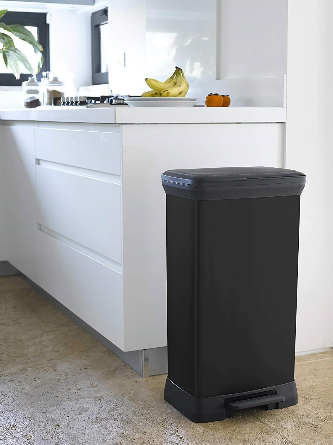 Curver Deco Pedal Bin - 50L - Black - Image 4