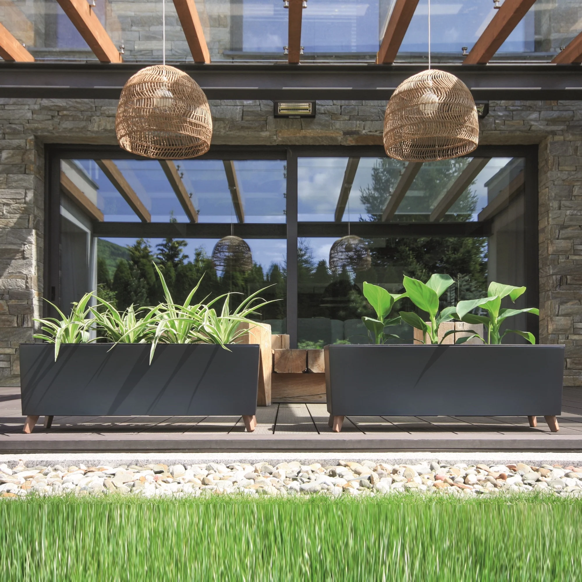 Gracia Case Medium Planter - Image 5