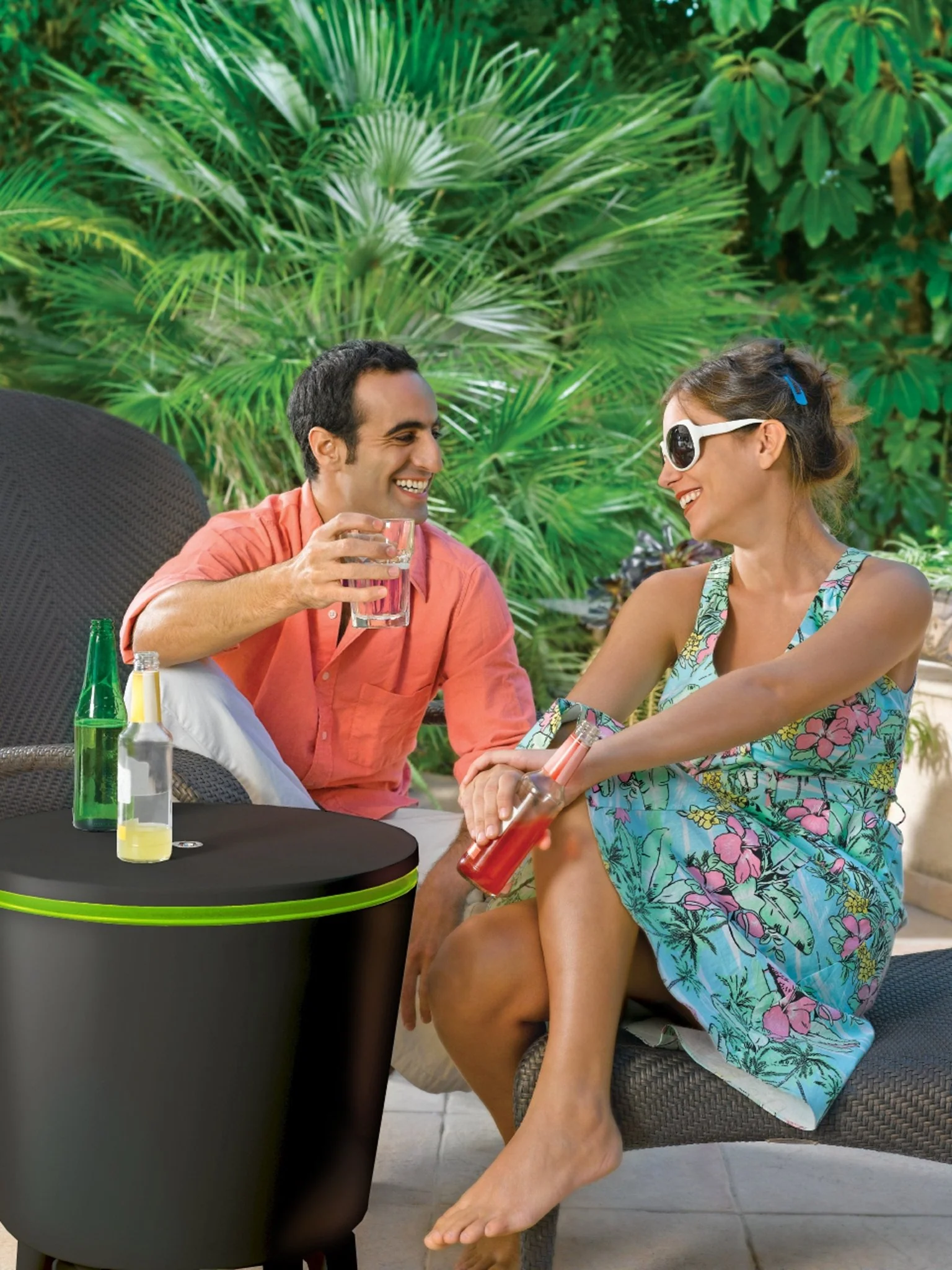 Keter Illuminated Cool Bar - Graphite/ Lime - Image 12