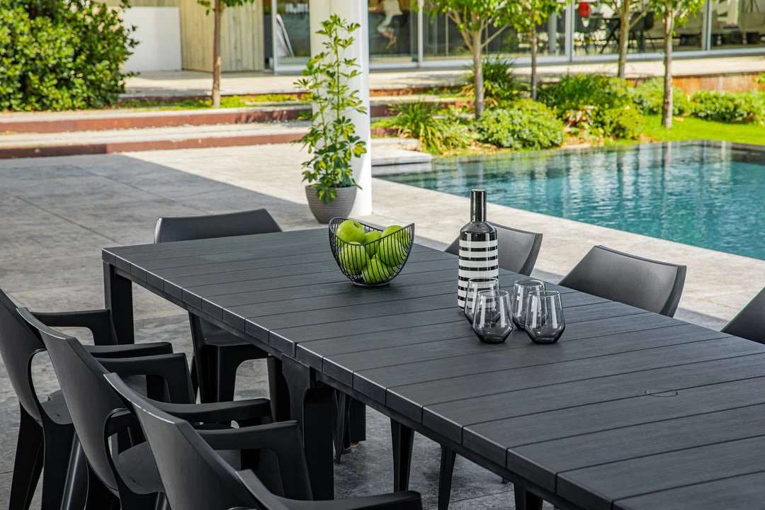 Keter Julie 12 Seater Dining Set - Image 9
