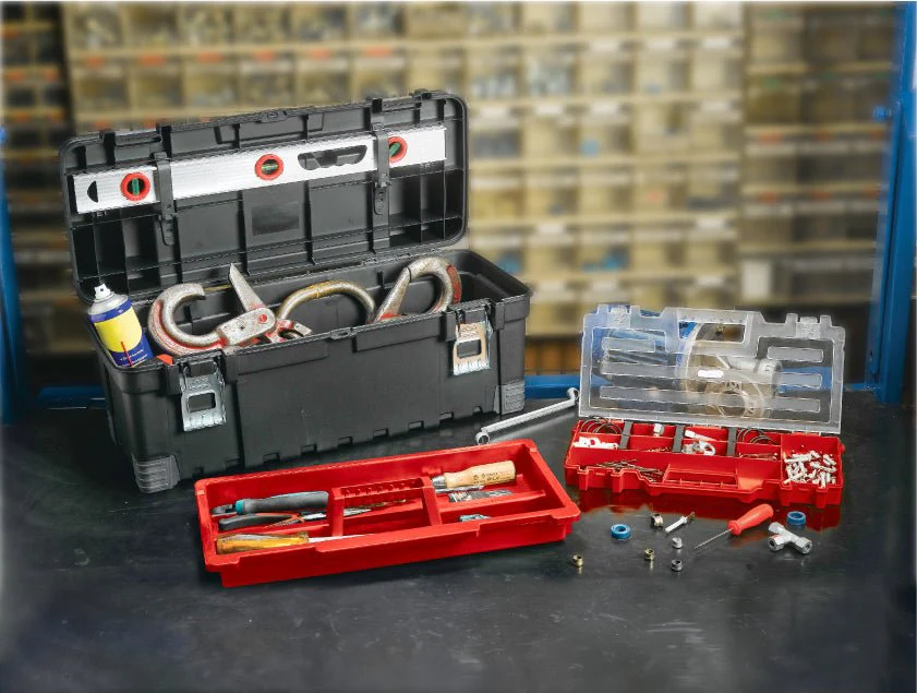 Keter 26" Hawk Tool box with Lid Organizer - Image 11