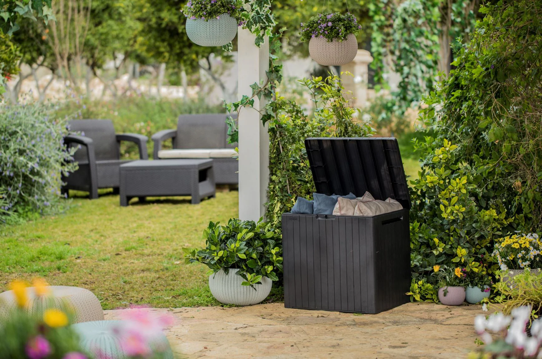 Keter City Box - 113L Outdoor Storage Box - Image 8