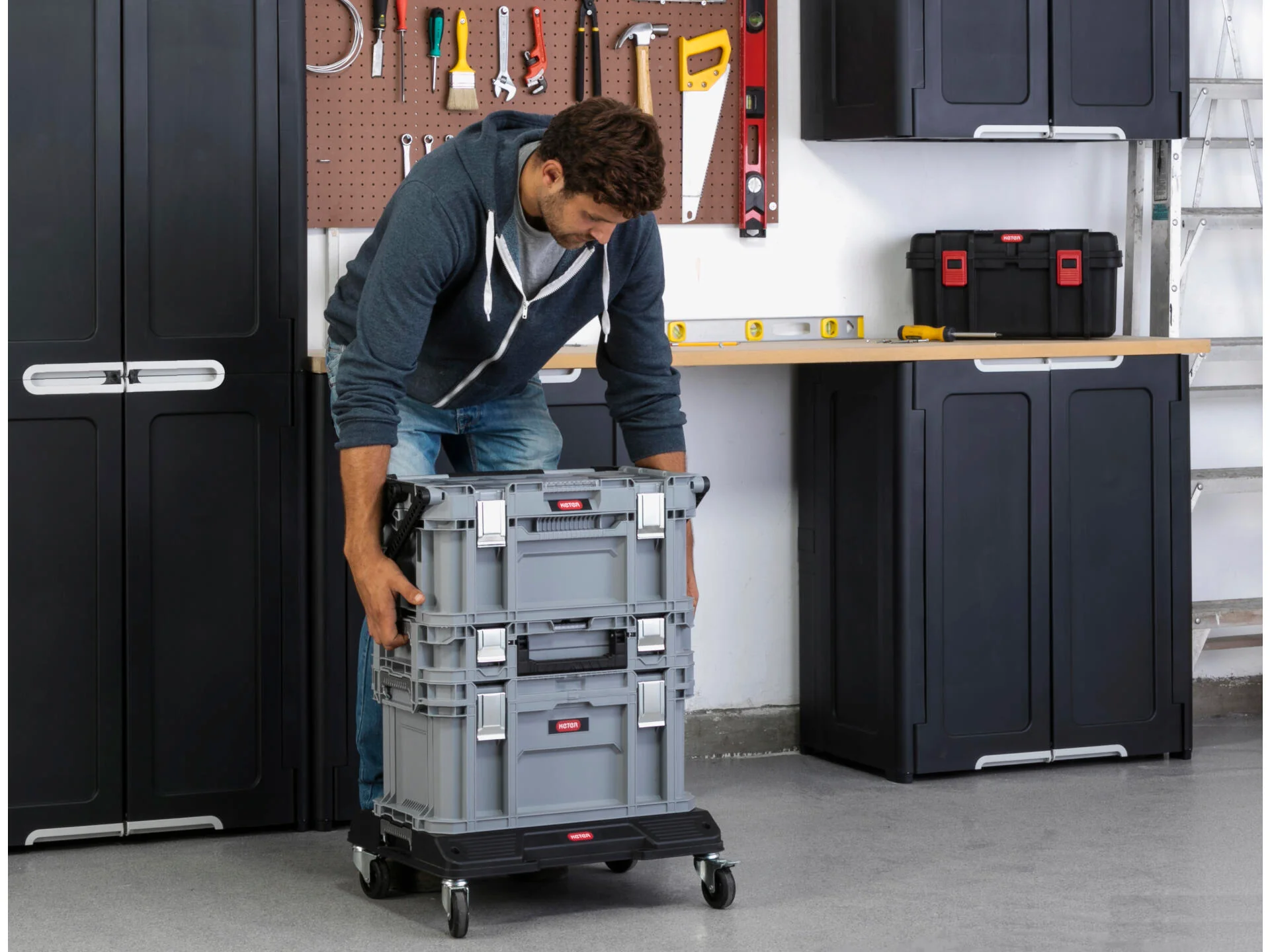 Keter Connect Cantilever Toolbox - Grey - Image 10