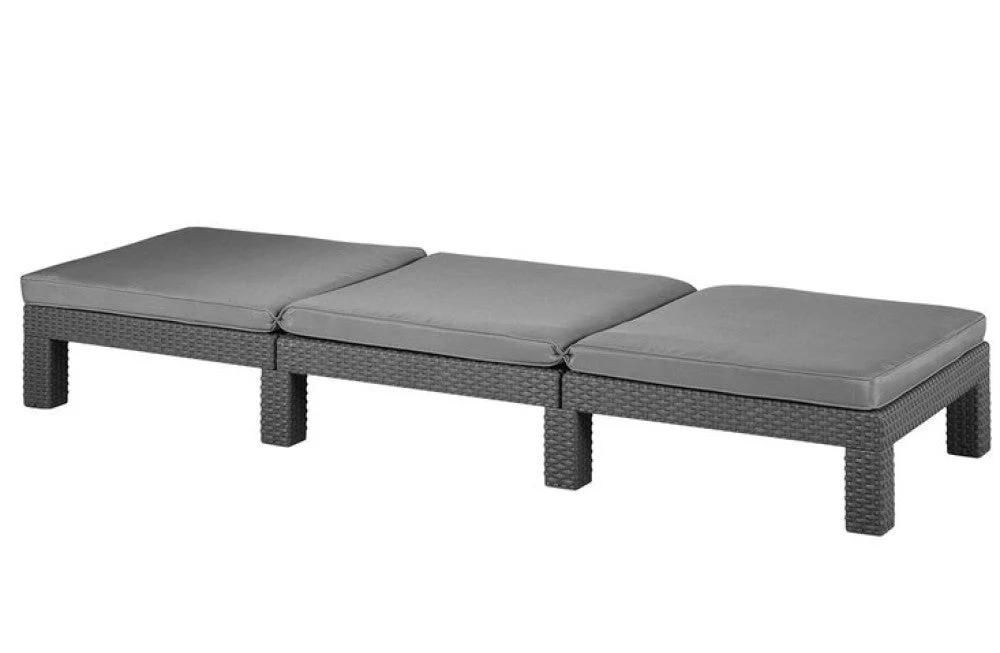 Keter Daytona Outdoor Sun Lounger - Image 4