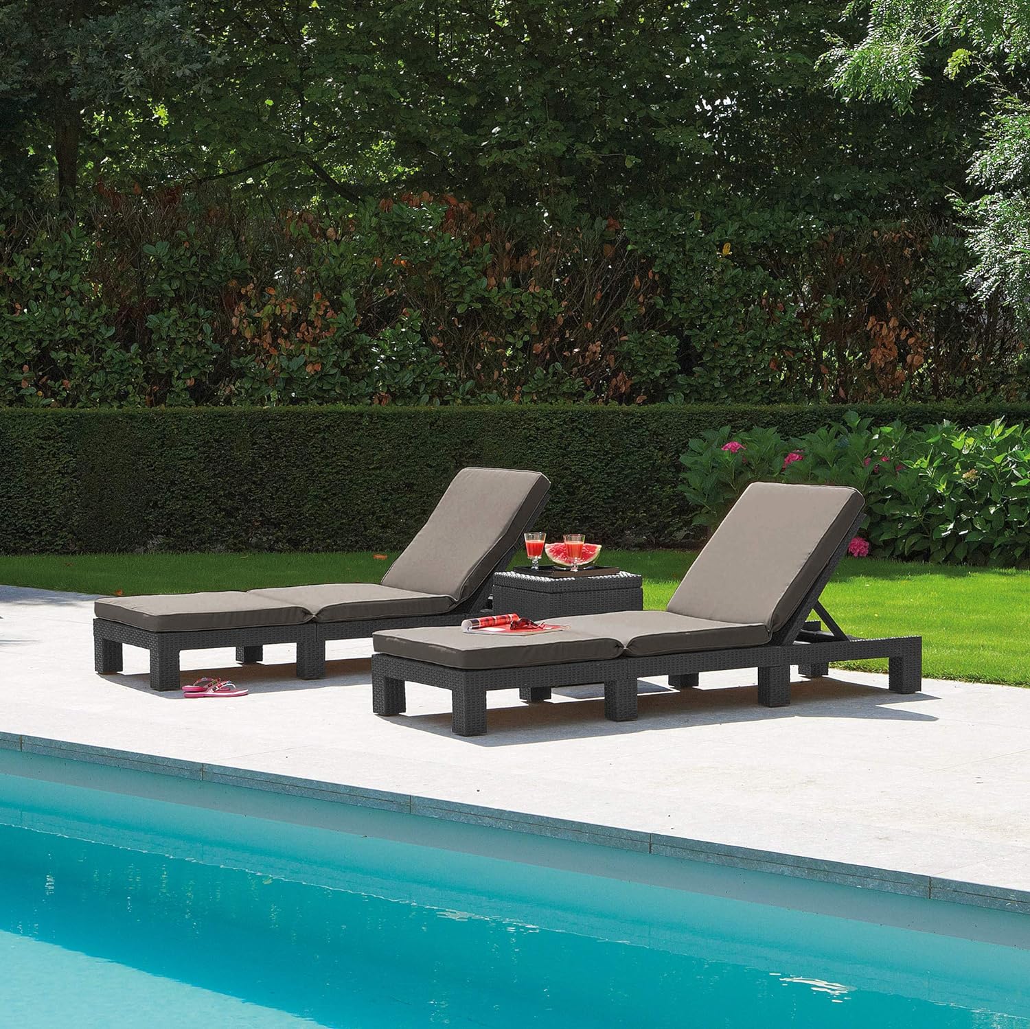 Keter Daytona Outdoor Sun Lounger - Image 5