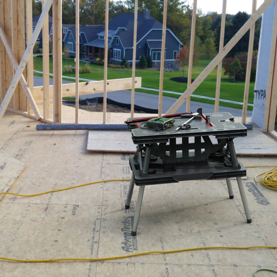Keter Folding Work Table with Clamps - Image 14