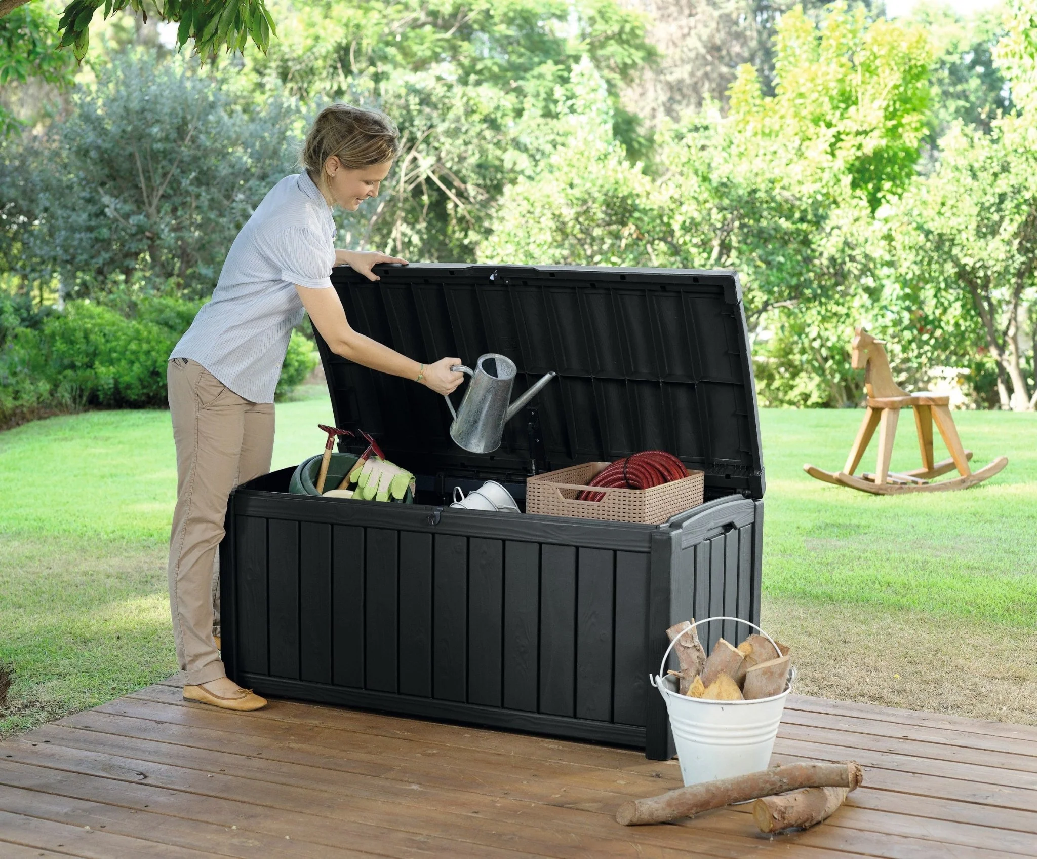 Keter Glenwood 390L Storage Box - Graphite - Image 7