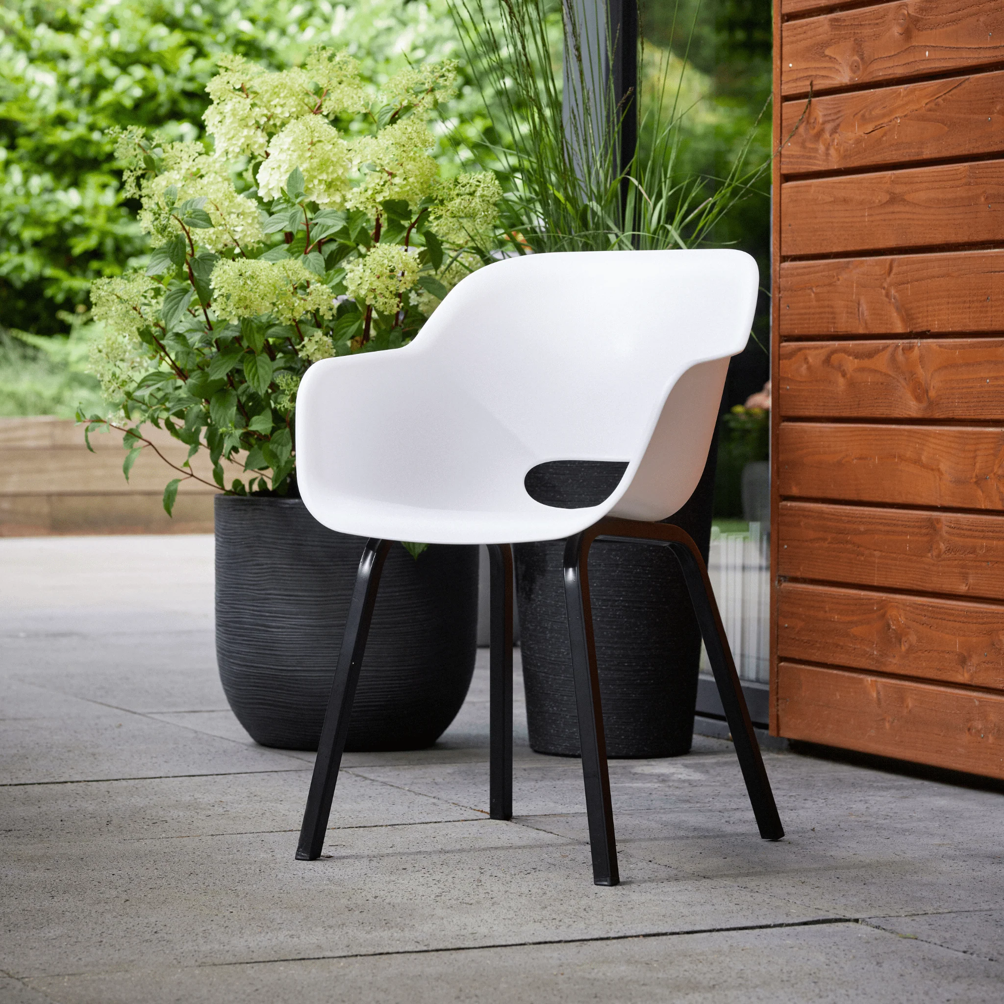 Keter Noa Dining Chair - White- 2 Pack - Image 6