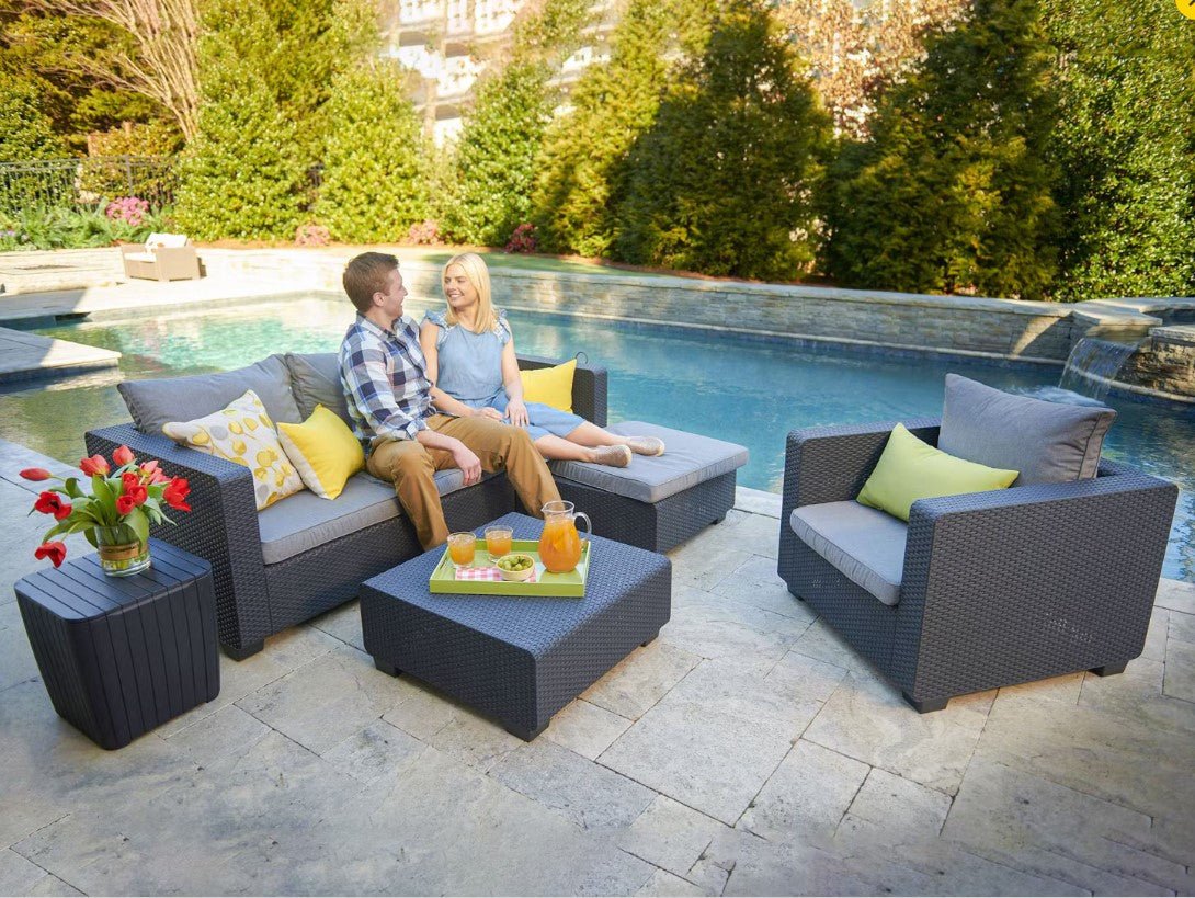 Keter Salta 5-Seater Stool Set - Image 10