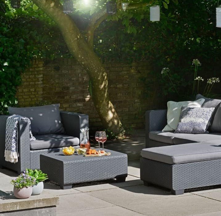 Keter Salta 5-Seater Stool Set - Image 11