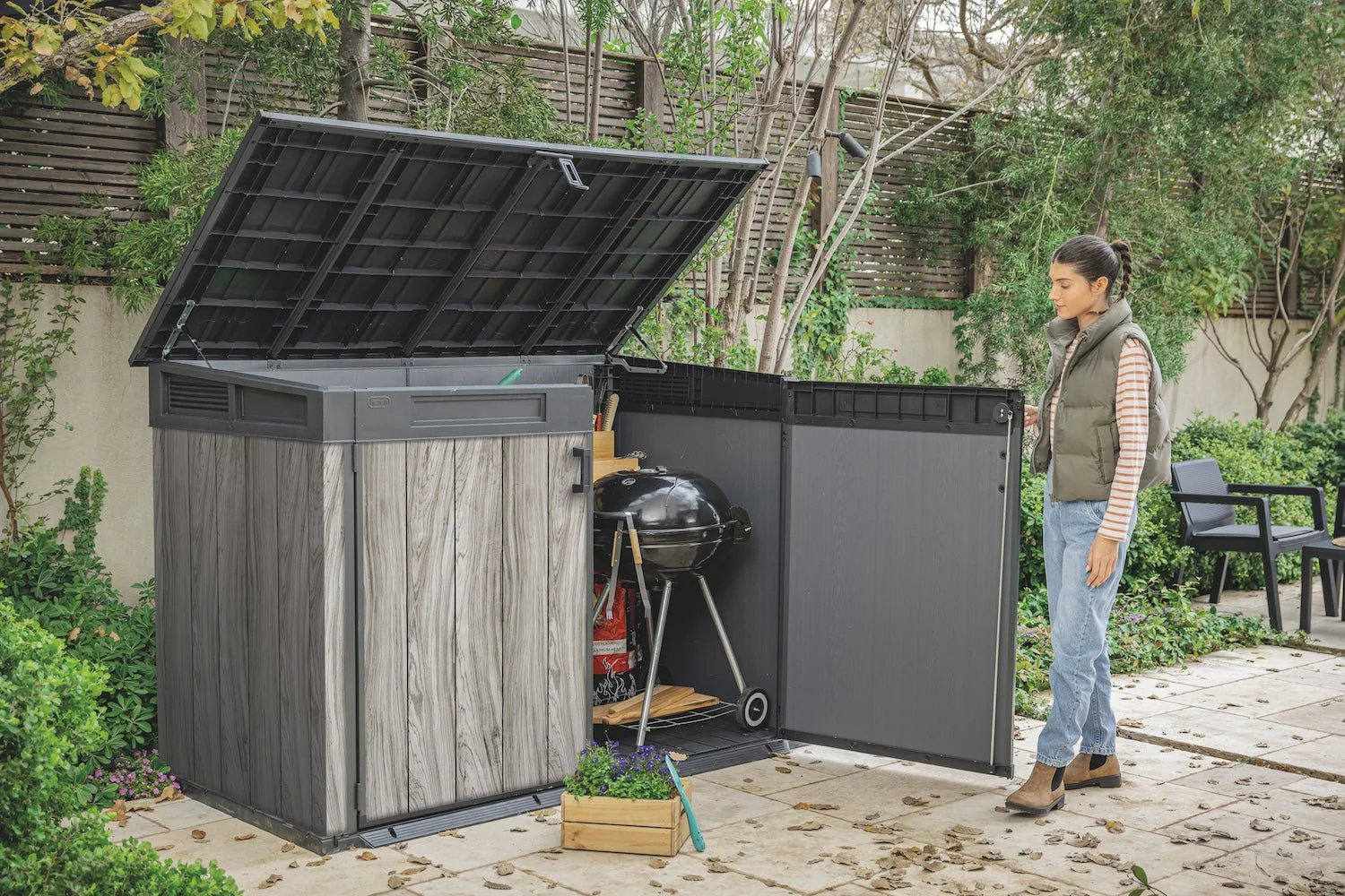 Keter Signature Horizontal Shed - Stormgrey Look - Image 8