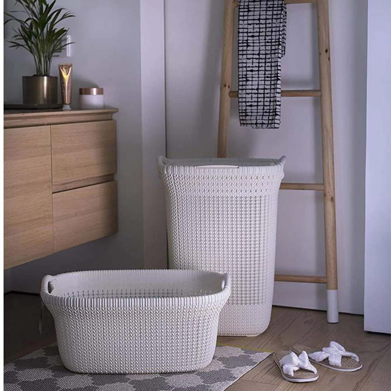 Curver Knit Laundry Basket (40L) - Image 5