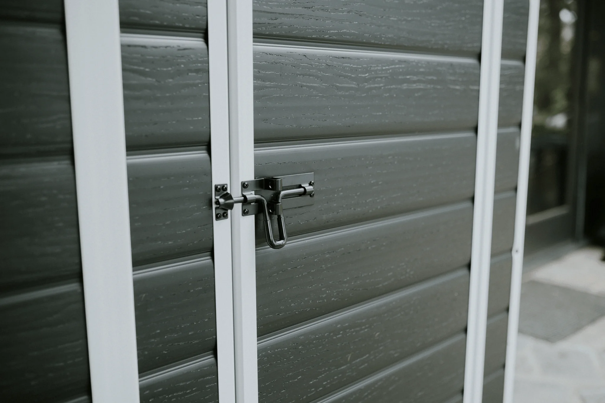 PRE ORDER: OCT. - Manor Pent Essential 6x4 Garden Shed - Dark Grey (1.8 x 1.1m) - Image 10