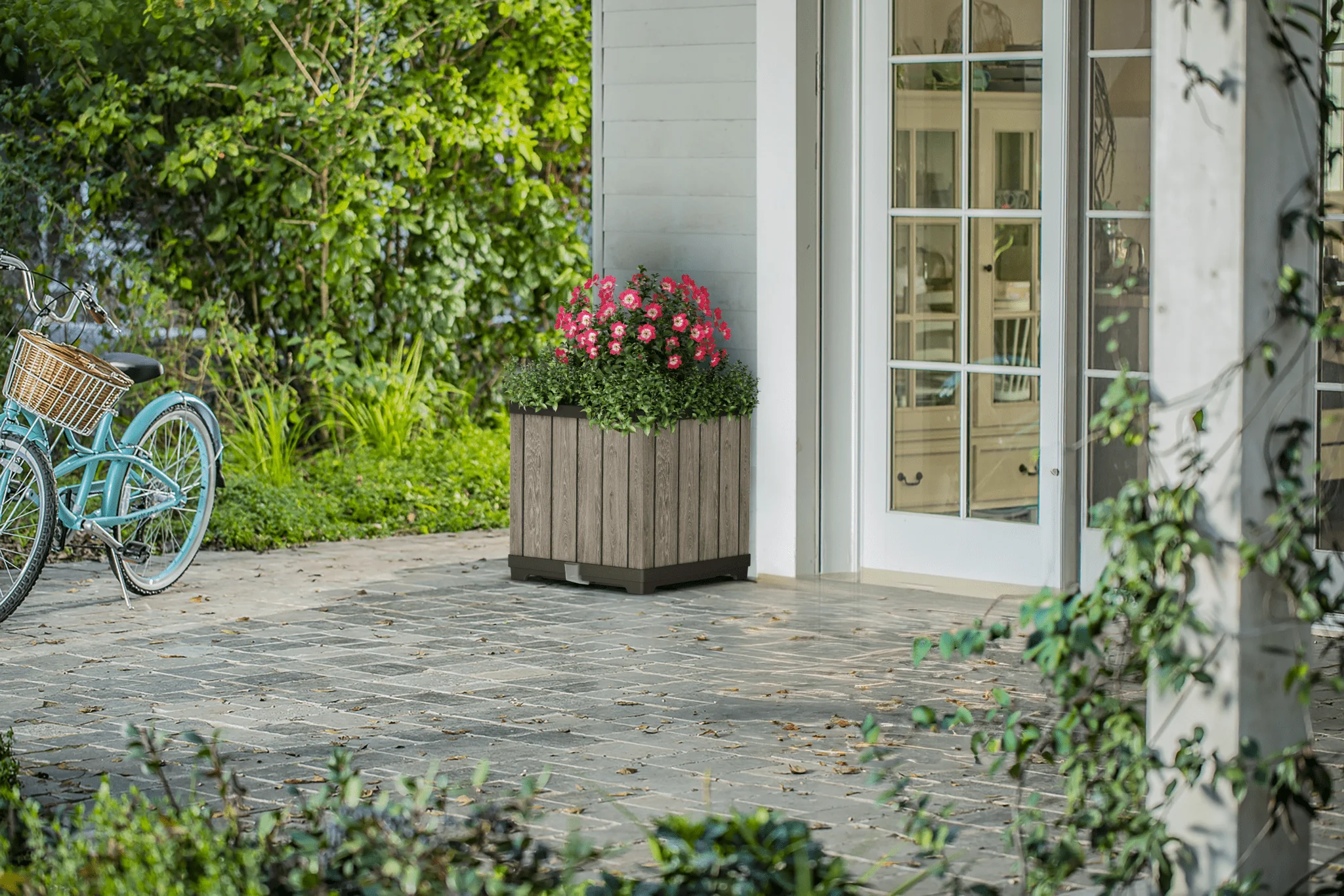 Keter Signature Square Planter- Ashwood Look - Image 6