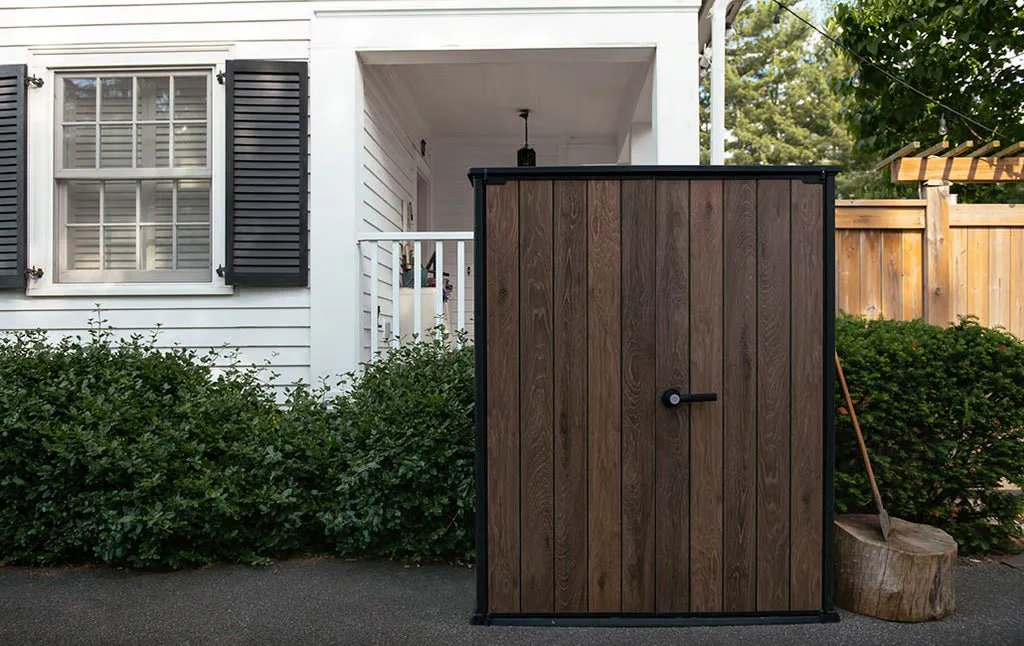 Keter Signature Vertical Shed - Walnut Look - Image 7