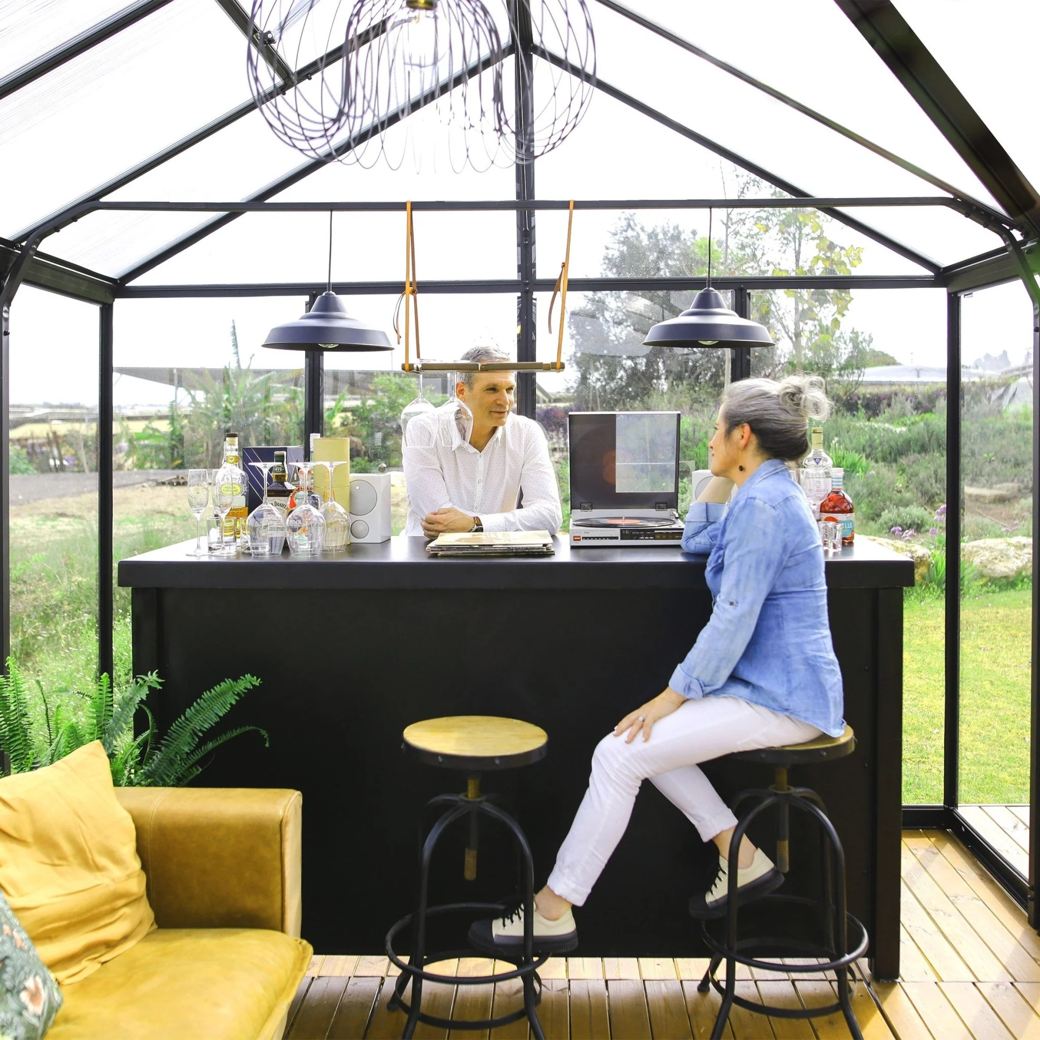 Triomphe Orangery Garden Chalet Greenhouse - Black Frame (4.6m x 3.8m) - Image 7